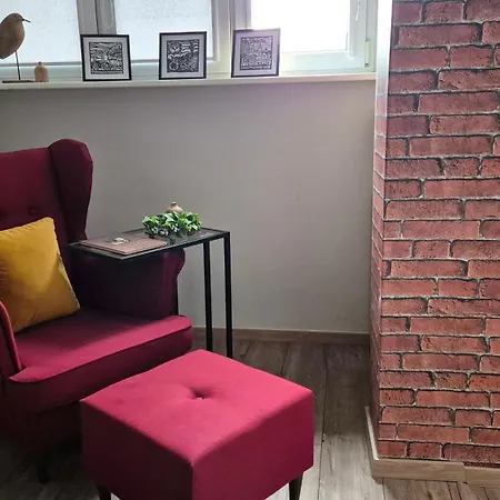 Przy Bazylice 아파트 *